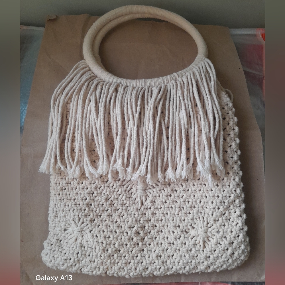 Jessica Vintage Cream Macramé Fringe Tote Bag
